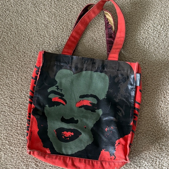 Any Worhol Marilyn Monroe Collsb Stylish Red and Black Tote Bag - Picture 1 of 6